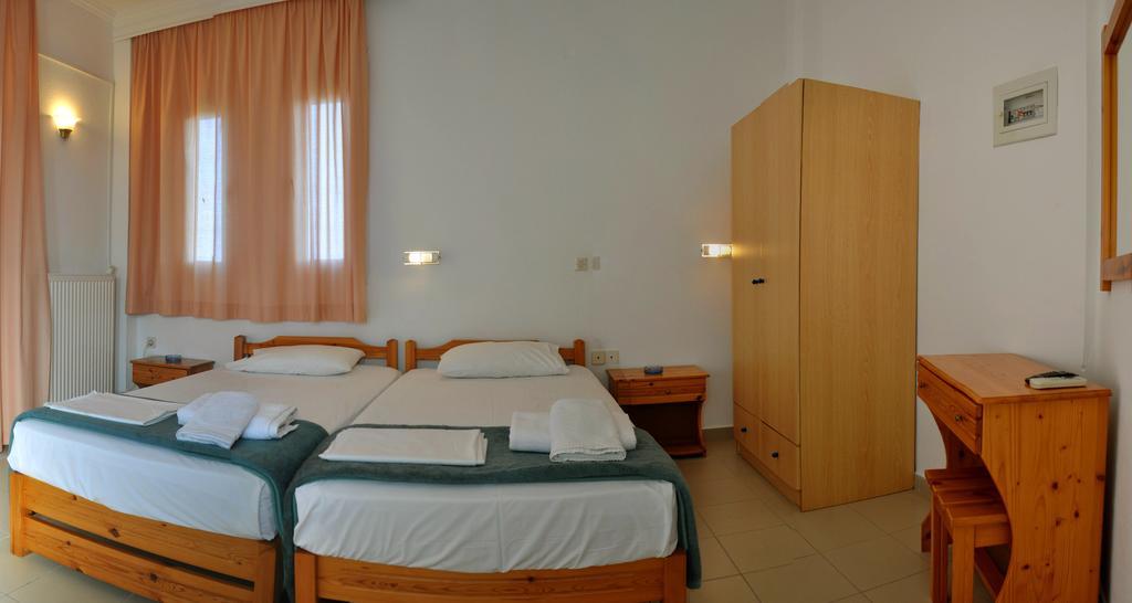 Hotel Adonis Kallithea  Pokoj fotografie